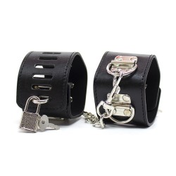 adjustable hand ankle cuffs with 3 d ring